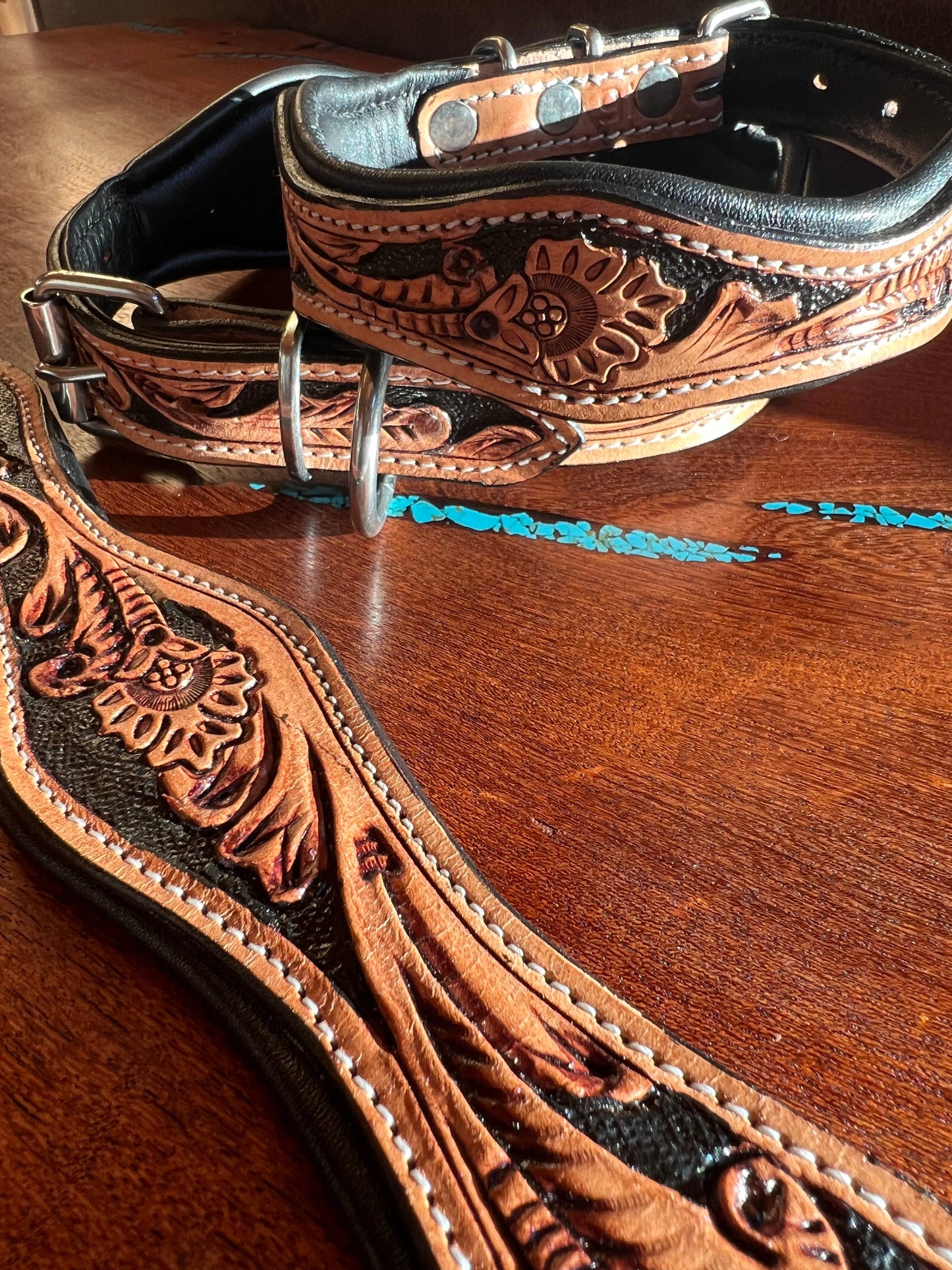 Tooled Leather Western Scalloped Floral Dog Collar